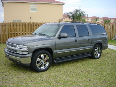 Chevrolet Suburban 2002