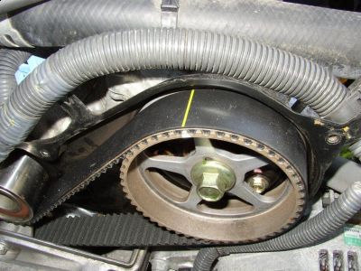 2005 Toyota sienna timing belt or chain