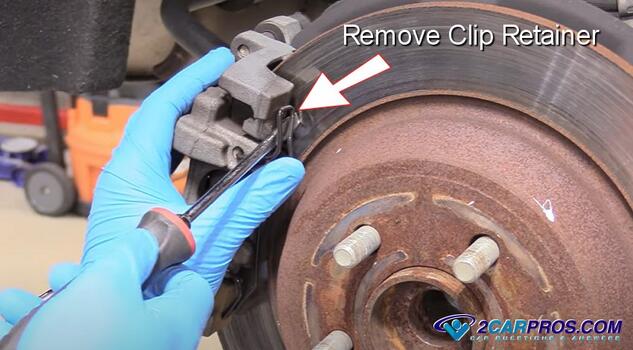 remove brake caliper retainer clip