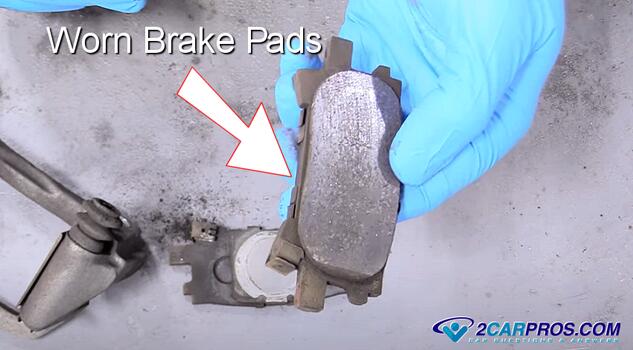 symptoms of worn out automotive brake pads