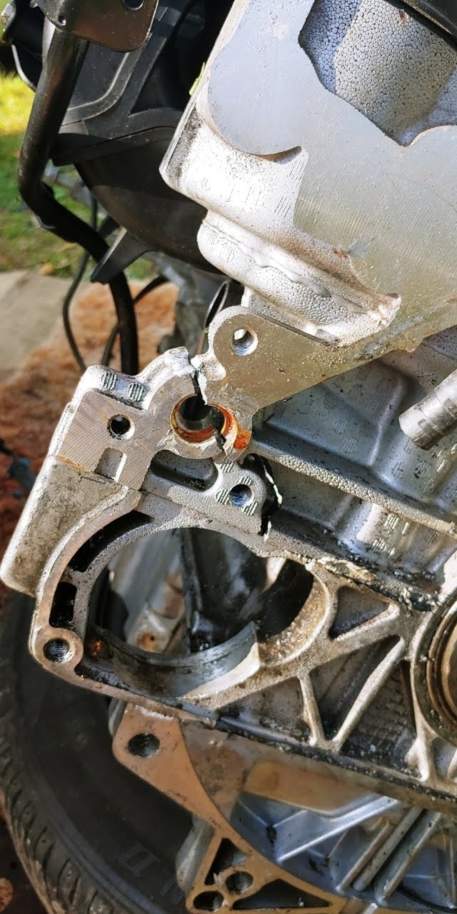 Transmission Case Broken? What Is the Part That Connects the